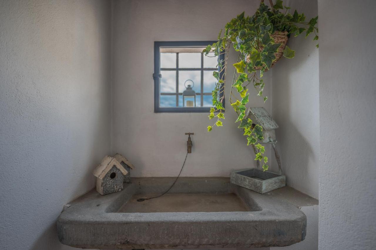 Via Lamberti, 3 - Florence Charming Apartments - Charming And Historic 5Th-Floor Attic Apartment With Elevator In A Building At The Heart Of Vibrant Florence, Just A 2-Minute Walk From All Attractions 外观 照片